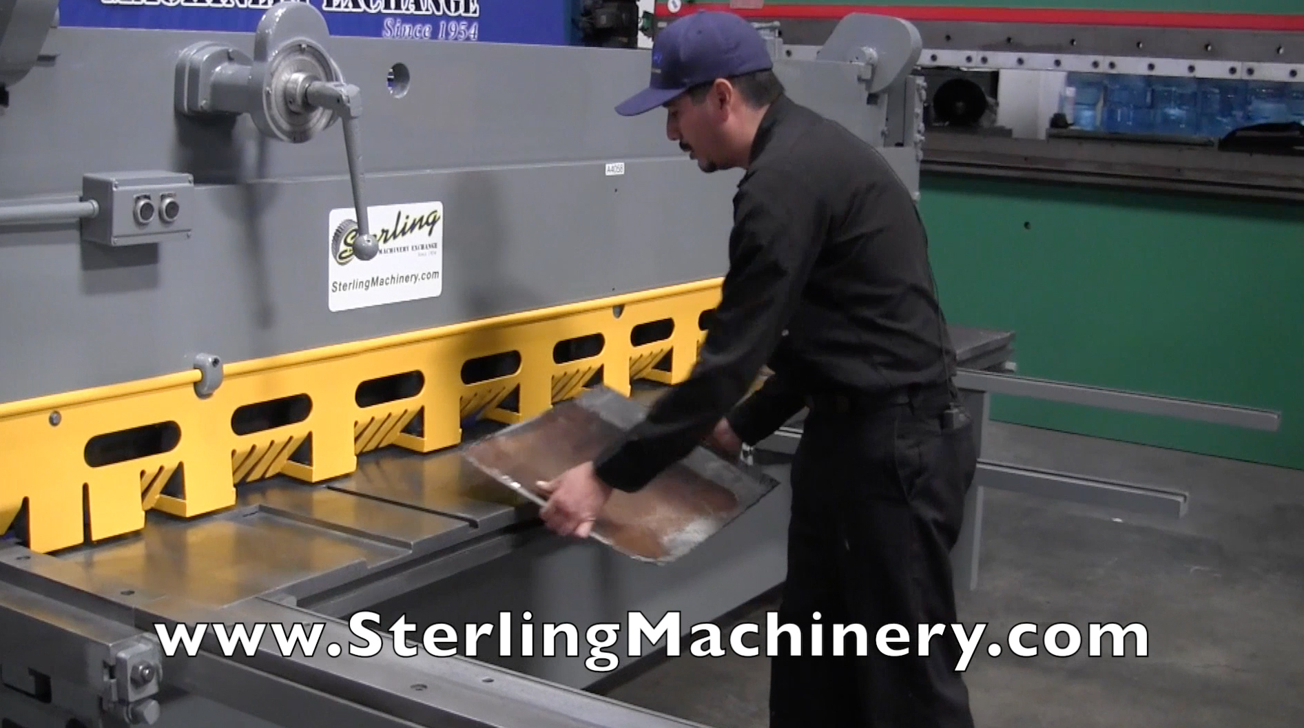 Lodge & Shipley-16.3 "x 10" Usado Lodge & Shipley Heavy Duty Poder Squaring Shear, MDL. S-3010, Front Operado Gauge Volver Manual, (2) Apoyos delanteros, Aire embrague y freno, Bijur autom�tico de aceite de lubricaci�n, Pedal, # A4058-01
