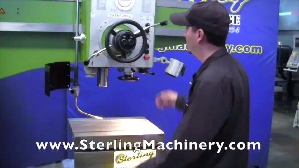 SMTCL-4 'x 13 " a estrenar SMTCL Radial Arm Drill , MDL . Z3040x12 , Motor de frecuencia variable , Principal Mecanismo hidr�ulico , realiza sin escalonamientos Reglamento velocidad , adelante y Reversi�n de bloqueo con un Mango , Operaci�n Centralizada , # SMZ-01