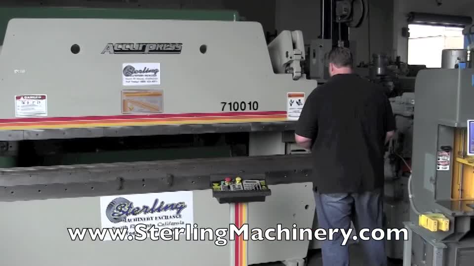100 Ton x 10\' Used Accurpress CNC Hydraulic Press Brake, Mdl. 710010, Accurpress ETS CNC Ram Control, Dual Palm Stand, Electric Foot Pedal, Tonnage Control Valve, Made In The USA!, Tilt Adjustment, Includes Punch and DIe In Photo,  Year (2003)  #A2853