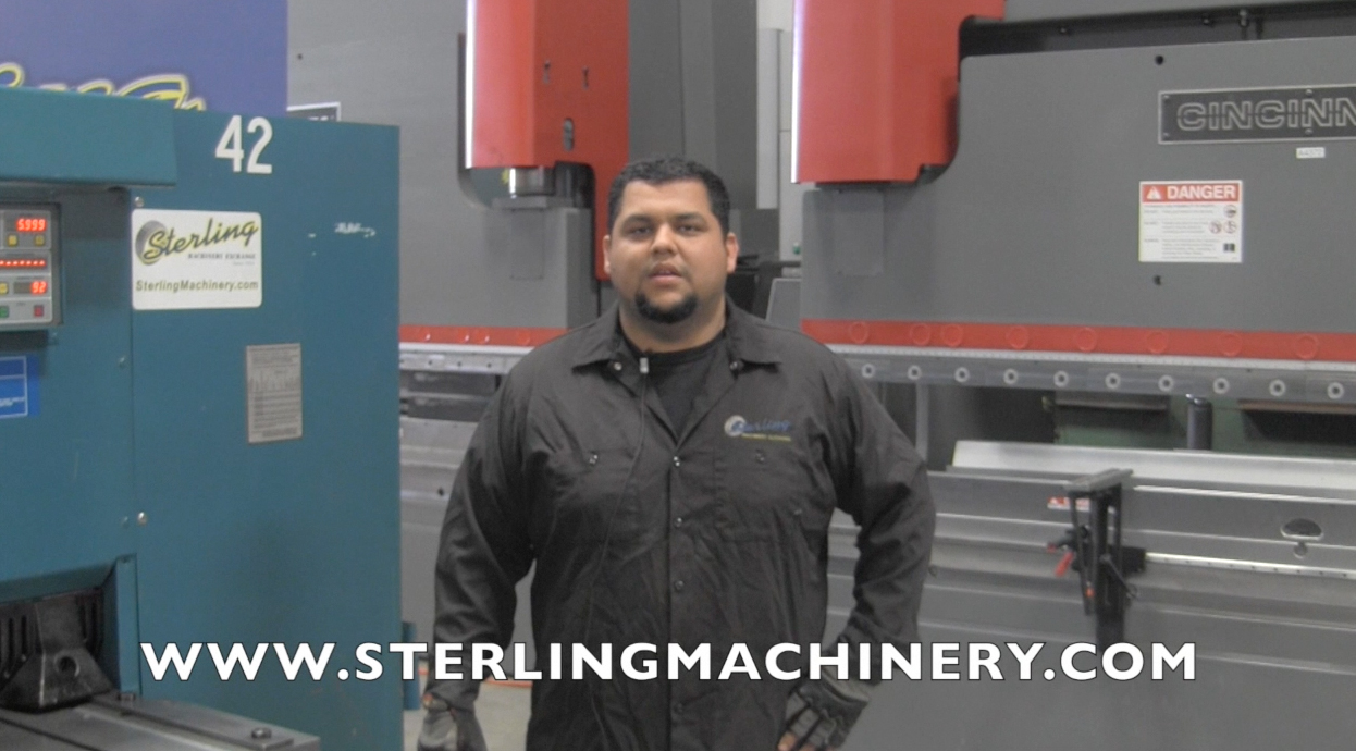 Cincinnati, Inc-1/4 "x 8 'Se utiliza Cincinnati hidr�ulica resistente cuadratura Shear Con programable tope trasero, MDL. 250HS8, frente Operado programable Volver v�a de alimentaci�n, lubricaci�n autom�tica, Plaza de Armas, el pedal del pie, ajuste de carrera, control d-01